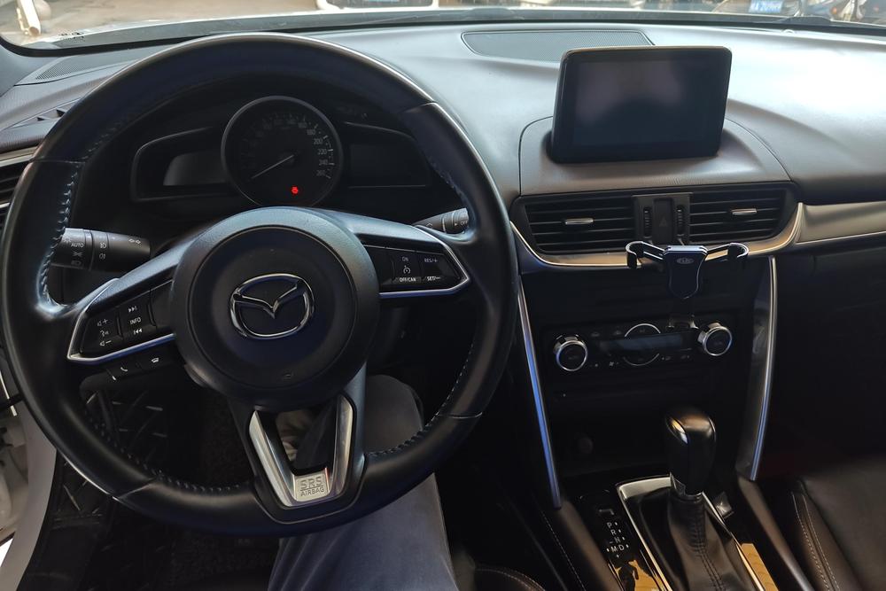 Mazda Mazda CX-4