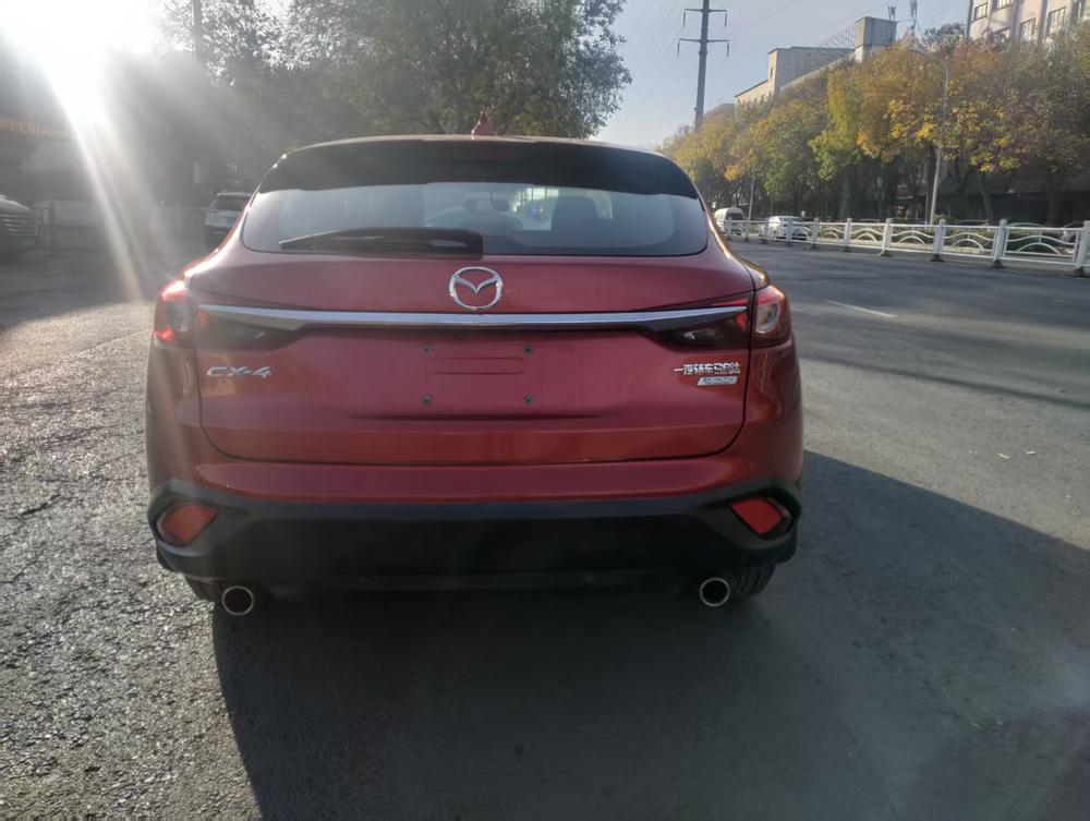 Mazda Mazda CX-4