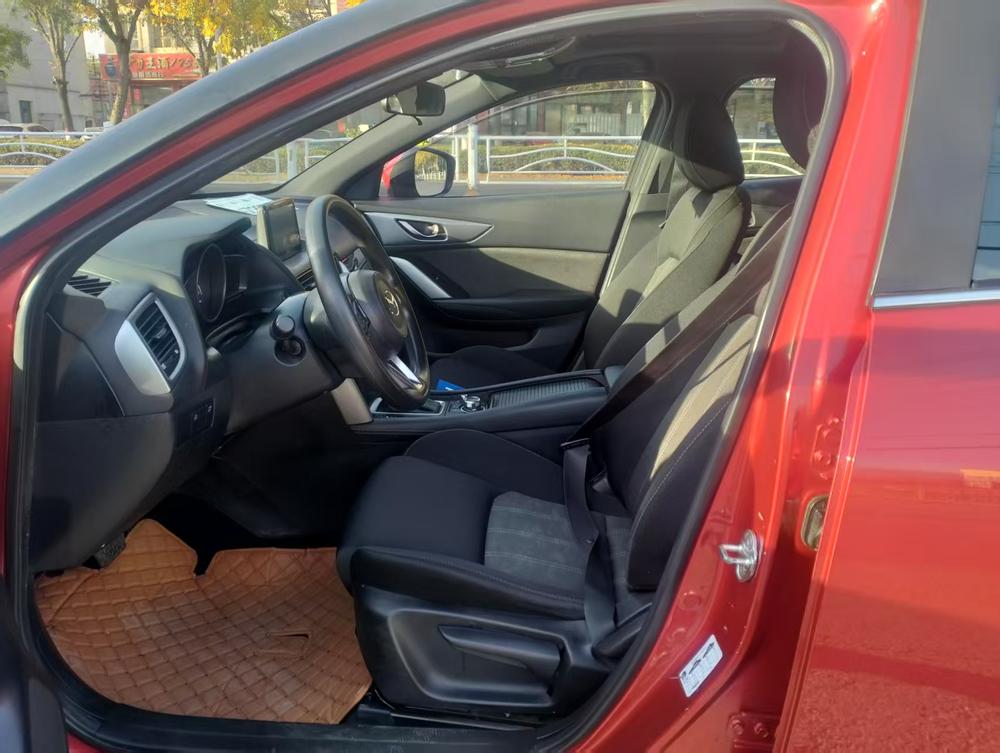 Mazda Mazda CX-4