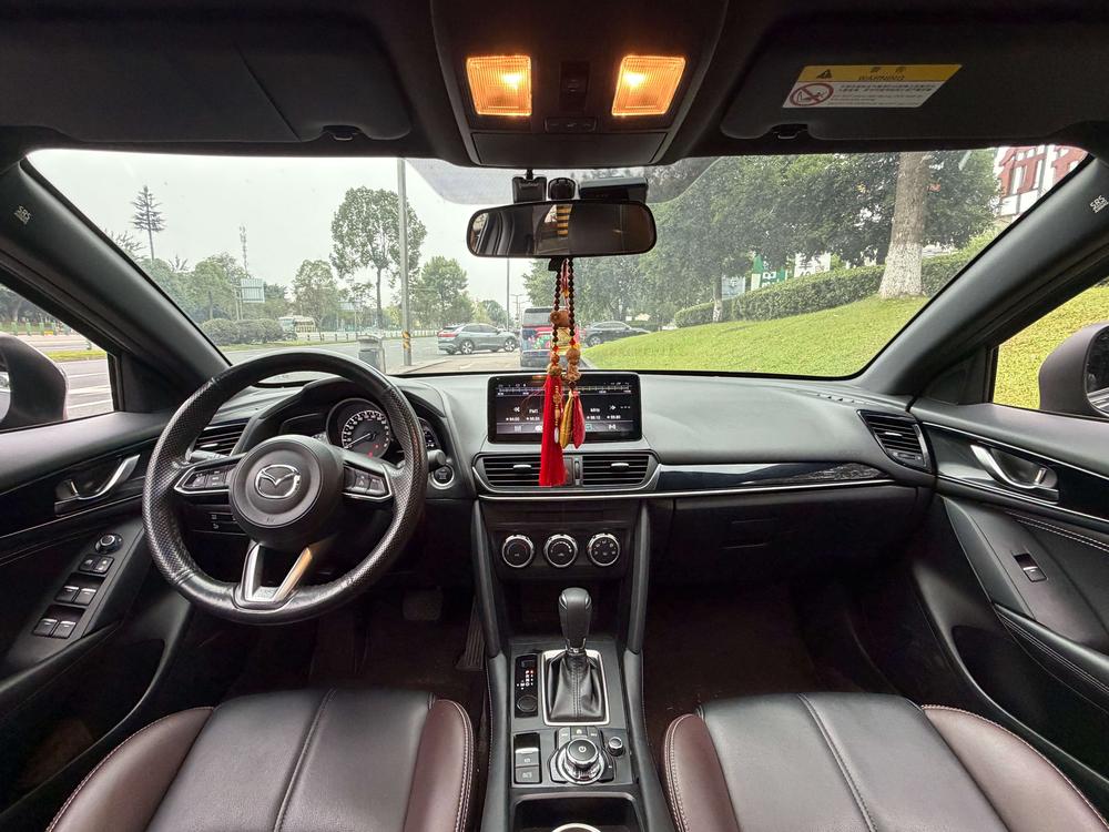 Mazda Mazda CX-4