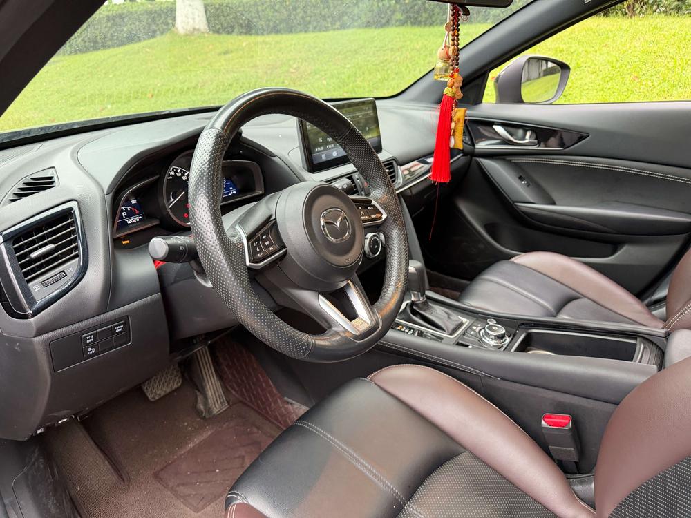 Mazda Mazda CX-4