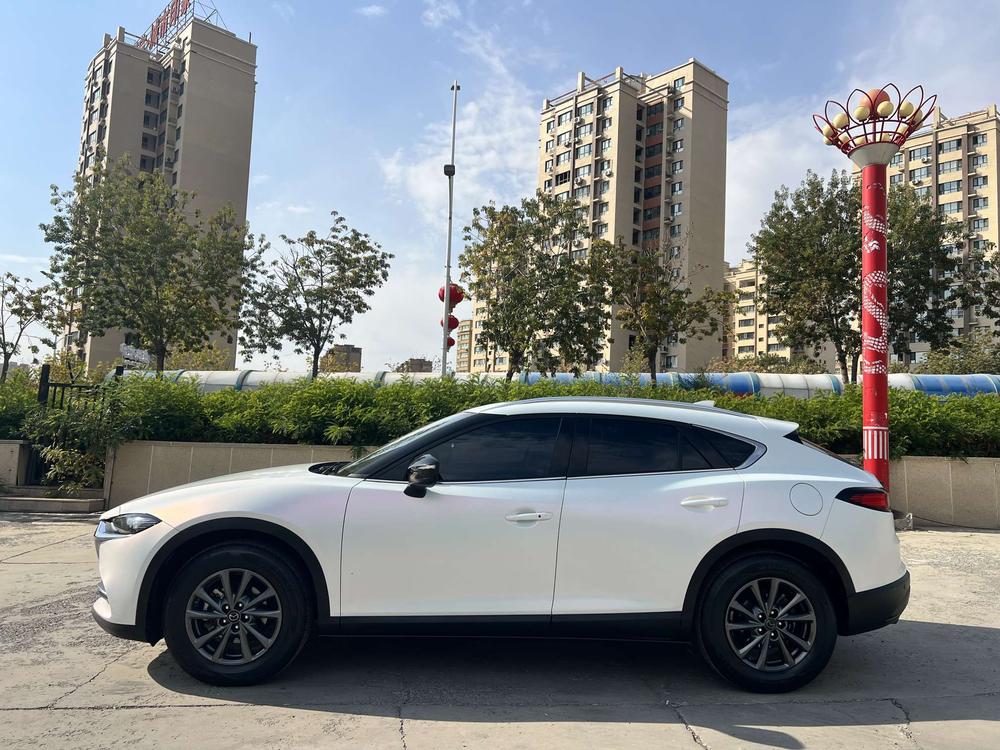Mazda Mazda CX-4