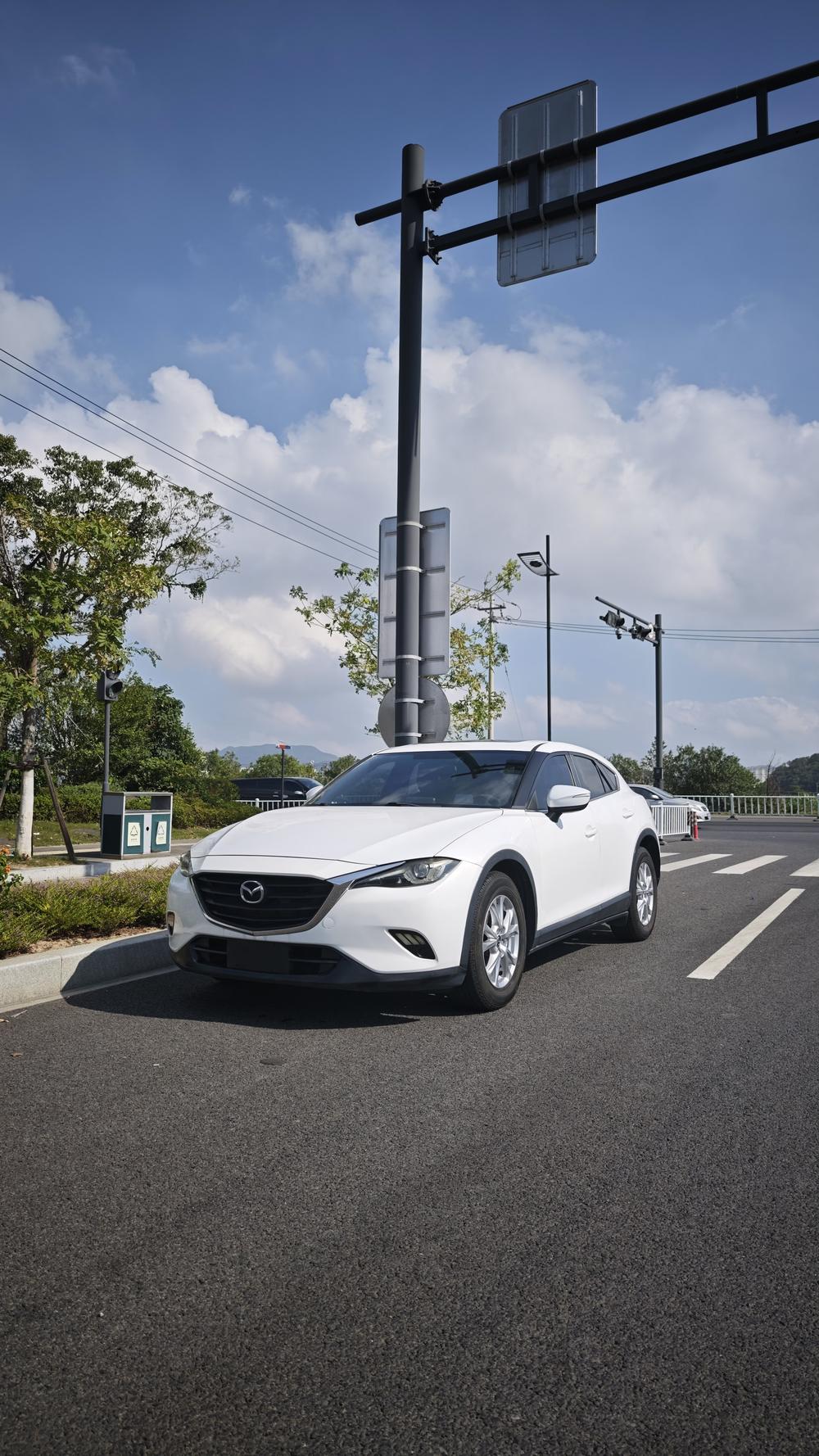 Mazda Mazda CX-4