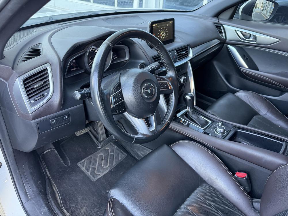 Mazda Mazda CX-4