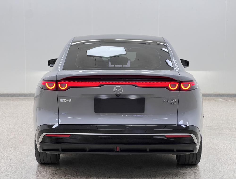 Mazda Mazda EZ-6
