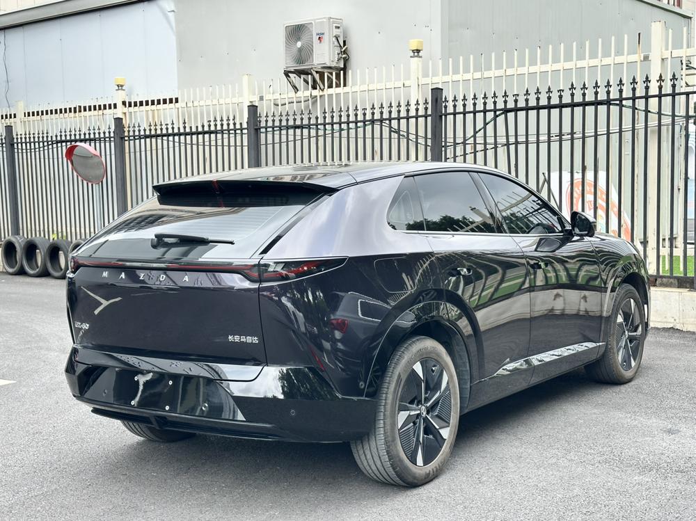Mazda Mazda EZ-60