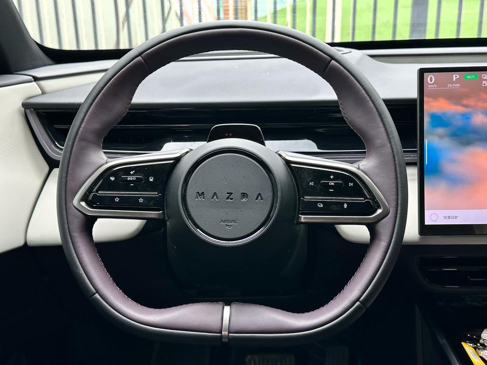 Mazda Mazda EZ-60