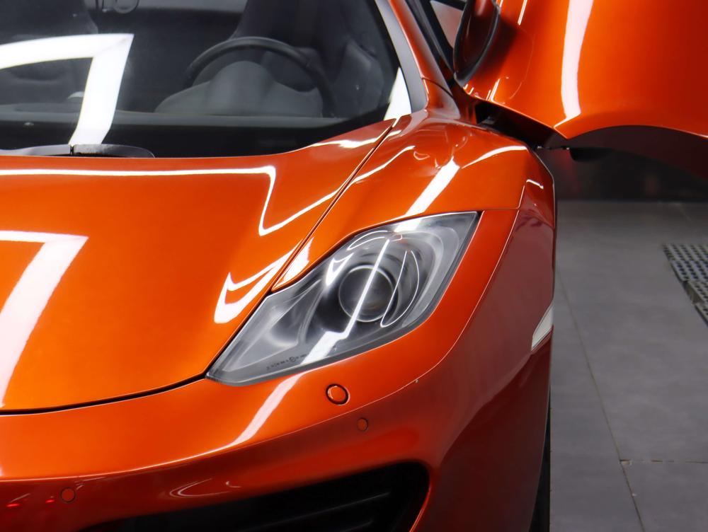 McLaren McLaren 12C