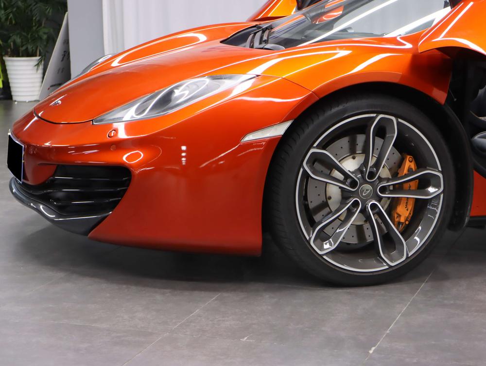 McLaren McLaren 12C