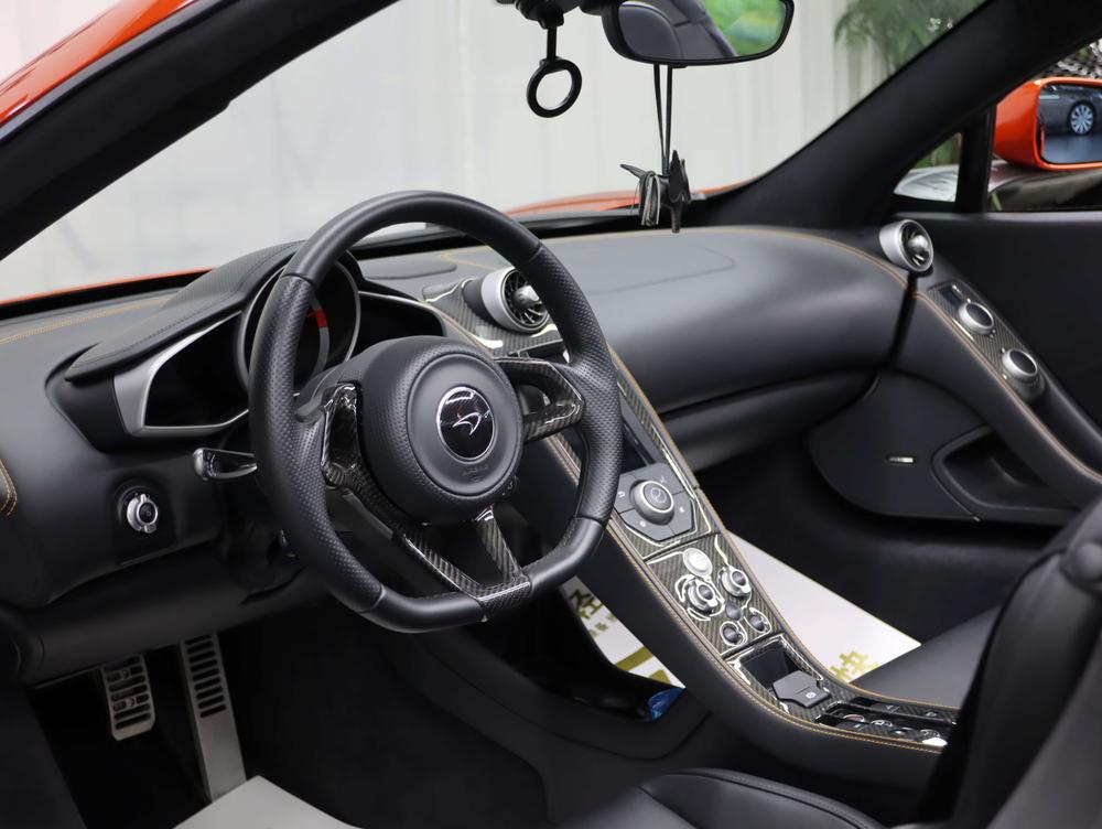 McLaren McLaren 12C