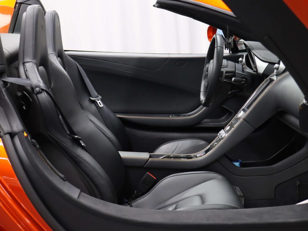 McLaren McLaren 12C