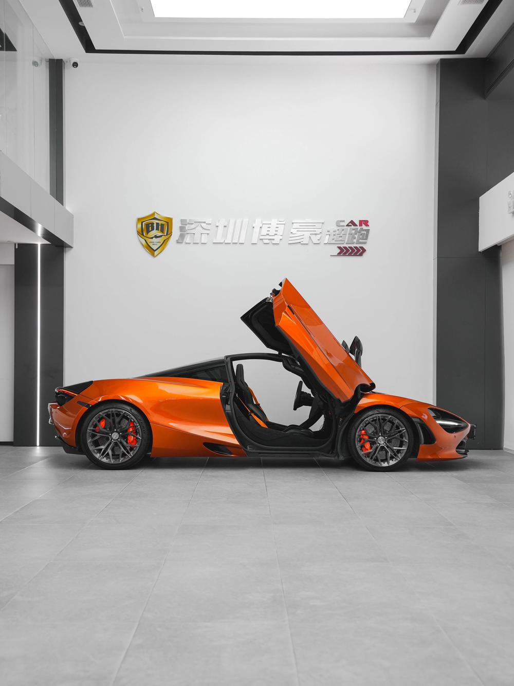 McLaren McLaren 720S