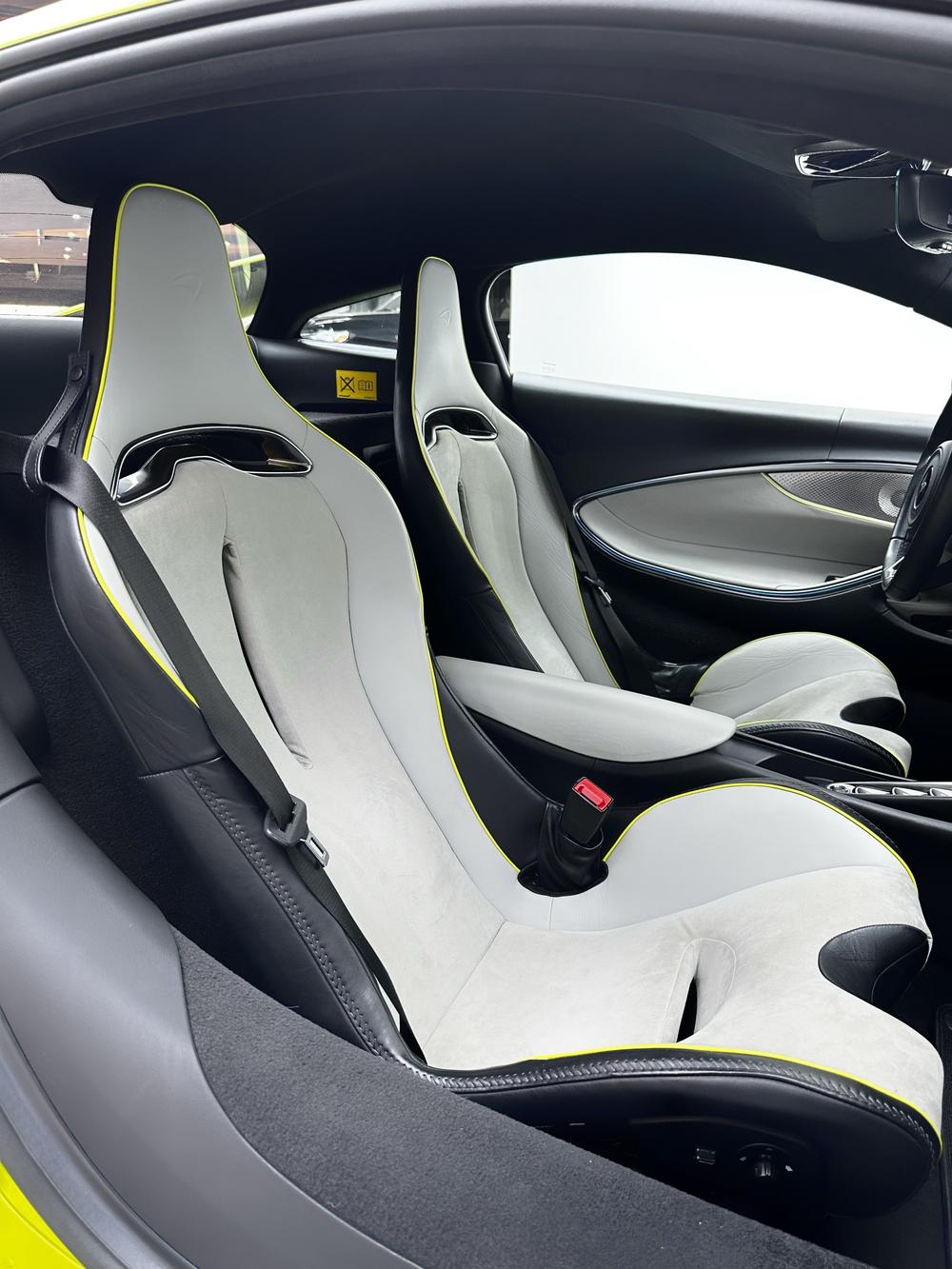McLaren McLaren Artura