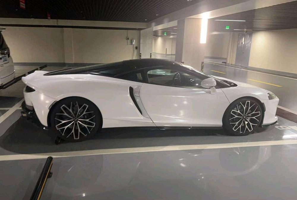 McLaren McLaren GT