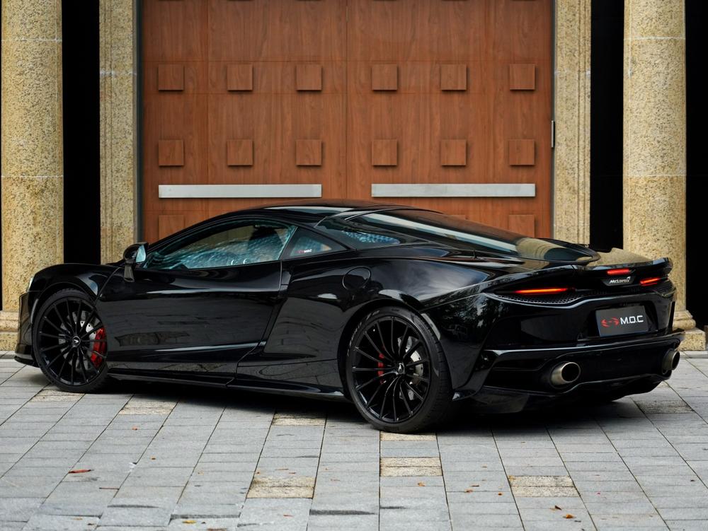 McLaren McLaren GT