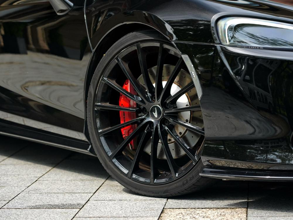 McLaren McLaren GT