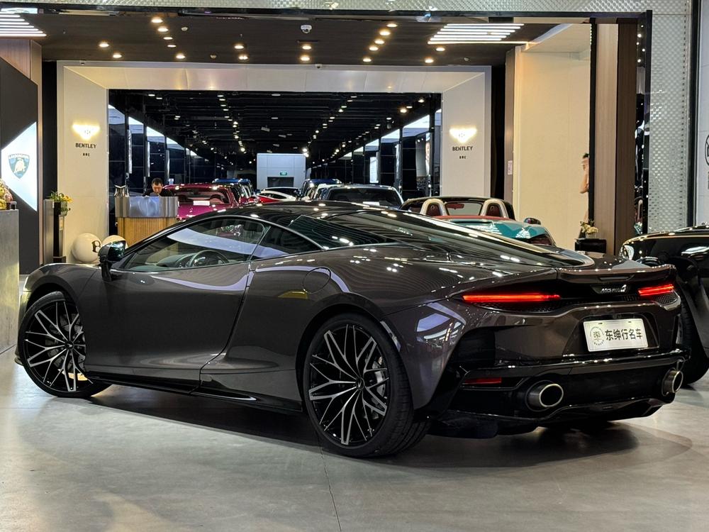 McLaren McLaren GT