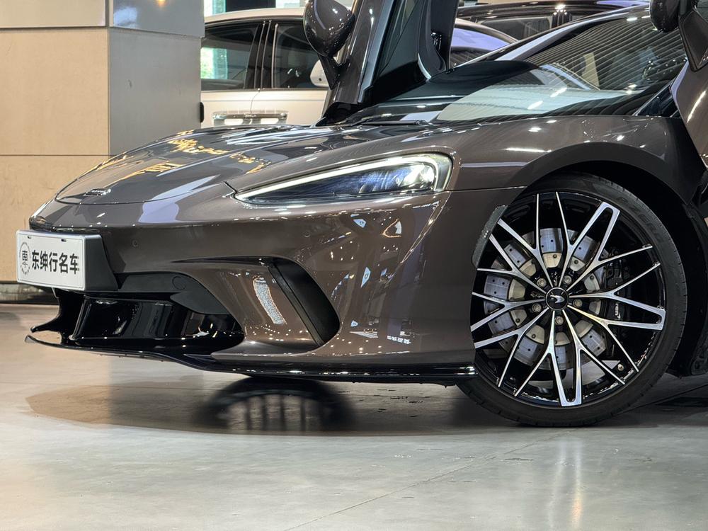 McLaren McLaren GT