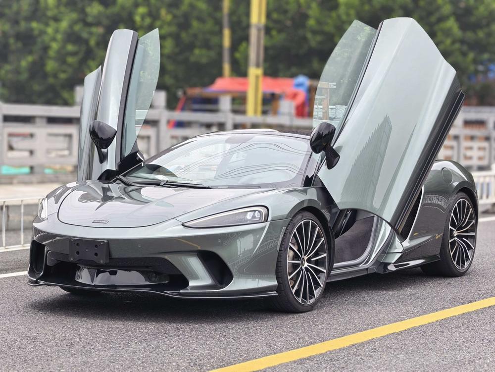 McLaren McLaren GT