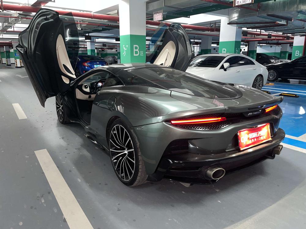 McLaren McLaren GT