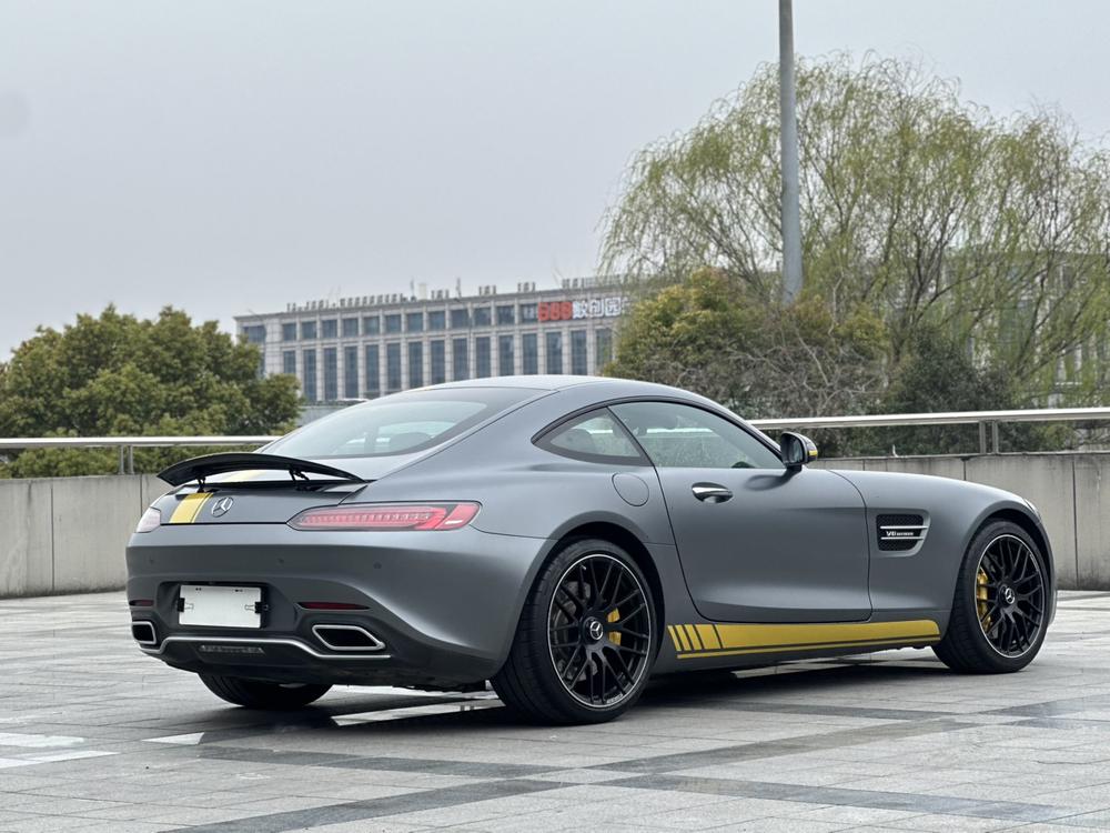 Mercedes-Benz AMG GT