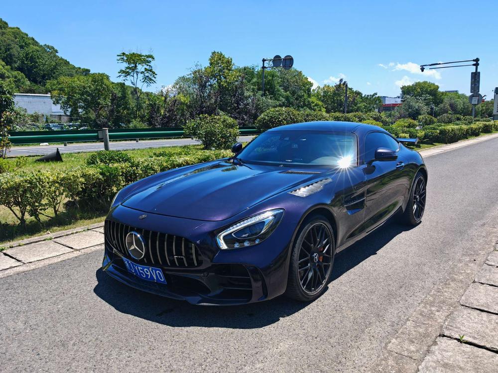 Mercedes-Benz AMG GT