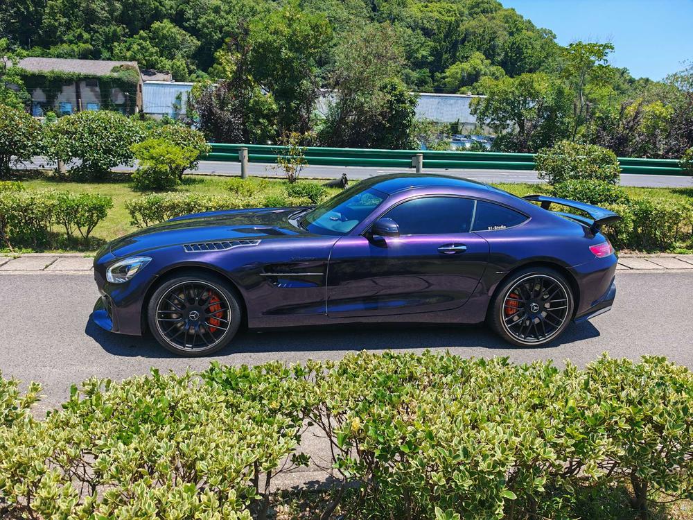 Mercedes-Benz AMG GT