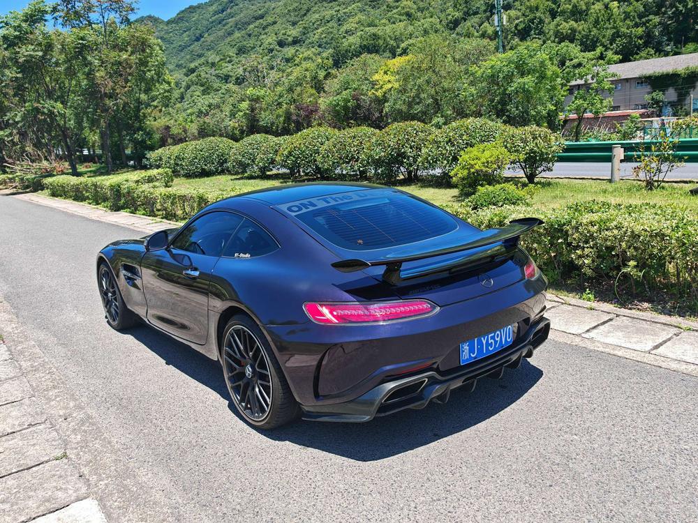 Mercedes-Benz AMG GT