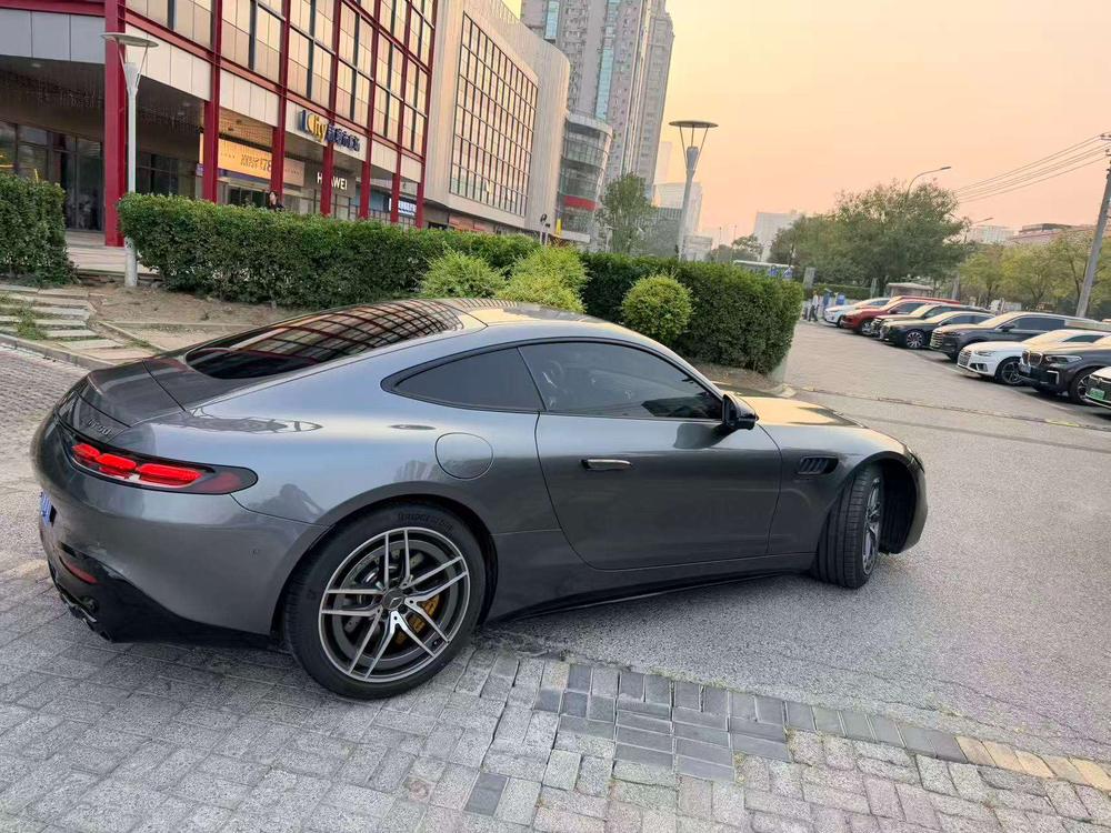 Mercedes-Benz AMG GT
