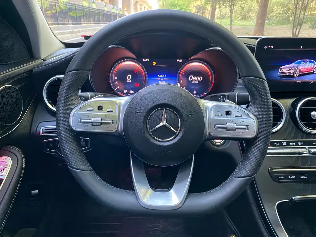 Mercedes-Benz C-Class