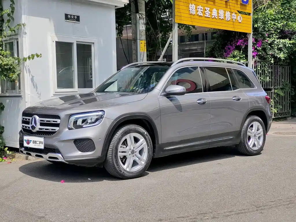 Mercedes-Benz GLB