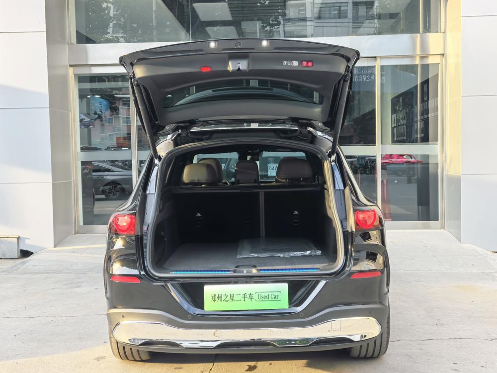 Mercedes-Benz 奔驰GLC EV
