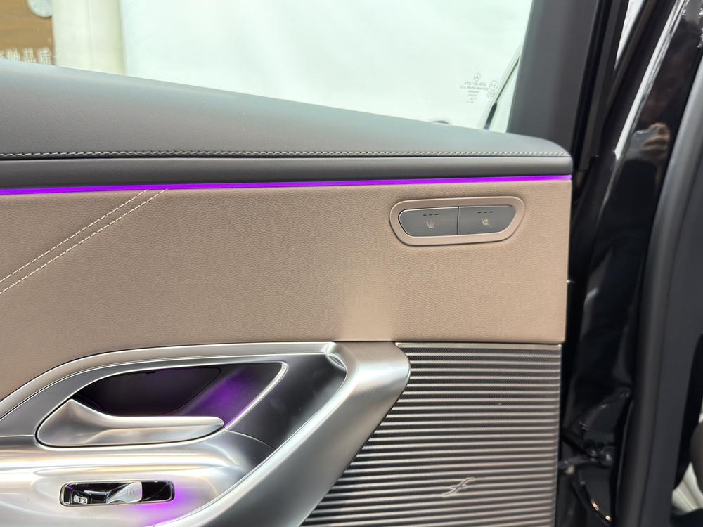 Mercedes-Benz 奔驰GLC EV