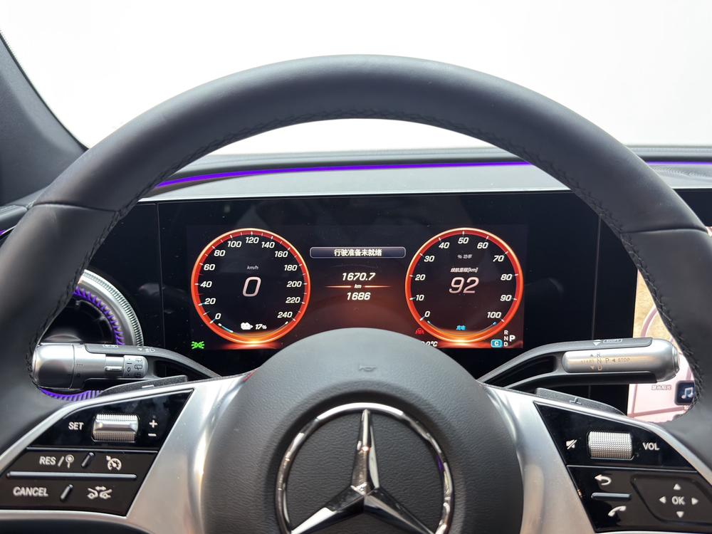 Mercedes-Benz 奔驰GLC EV