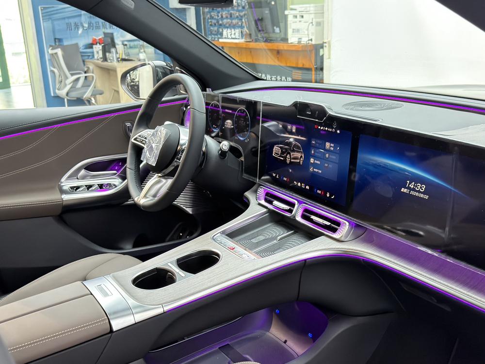 Mercedes-Benz 奔驰GLC EV