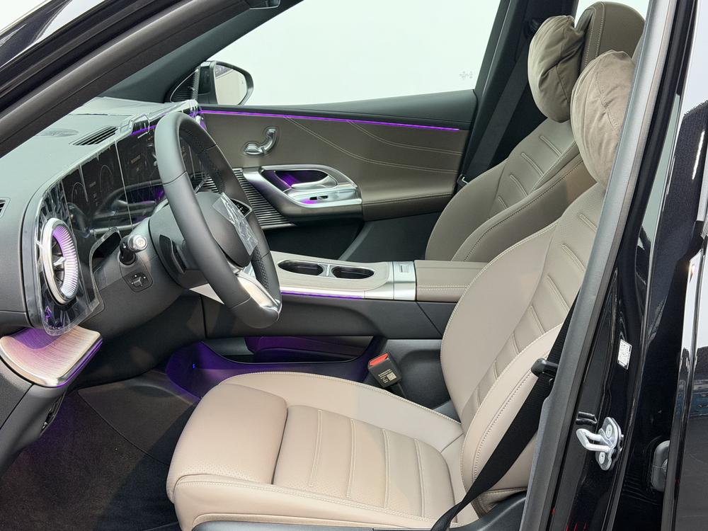Mercedes-Benz 奔驰GLC EV