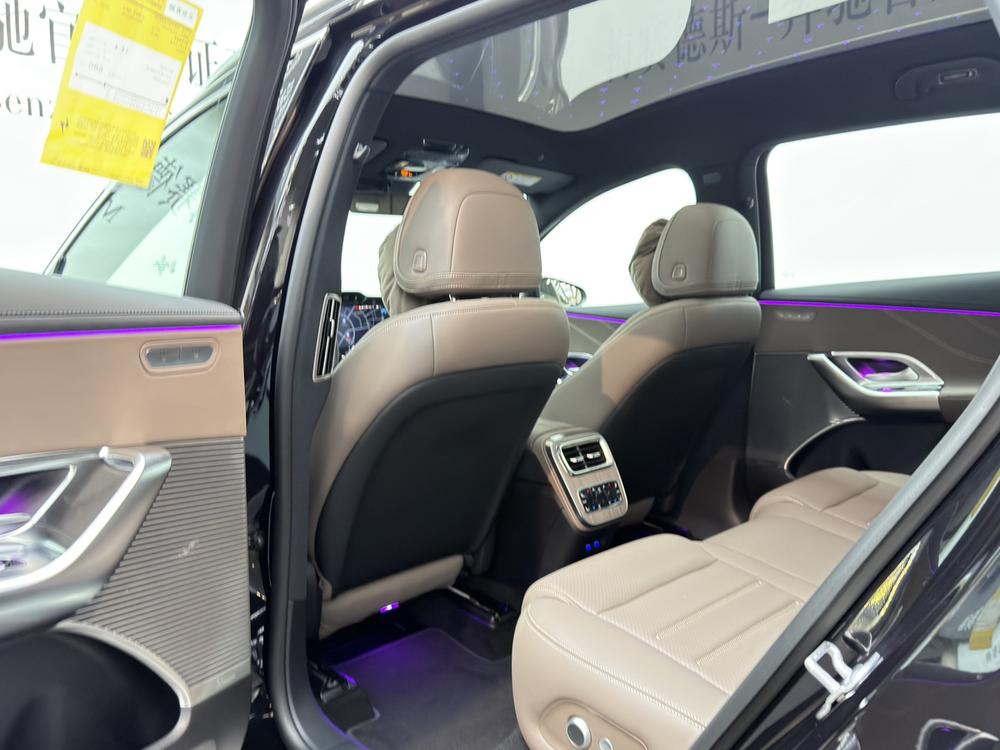 Mercedes-Benz 奔驰GLC EV