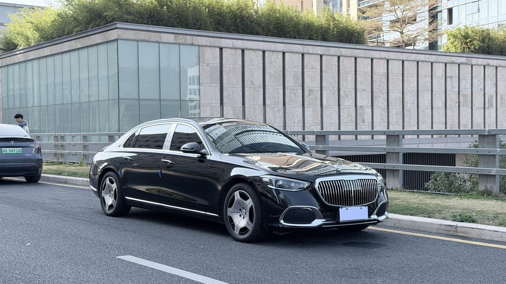 Mercedes-Benz Maybach S-Class