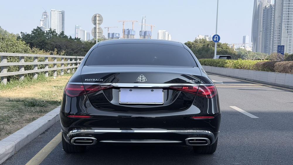 Mercedes-Benz Maybach S-Class
