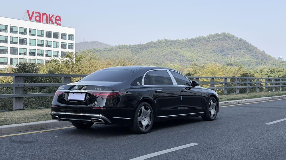 Mercedes-Benz Maybach S-Class
