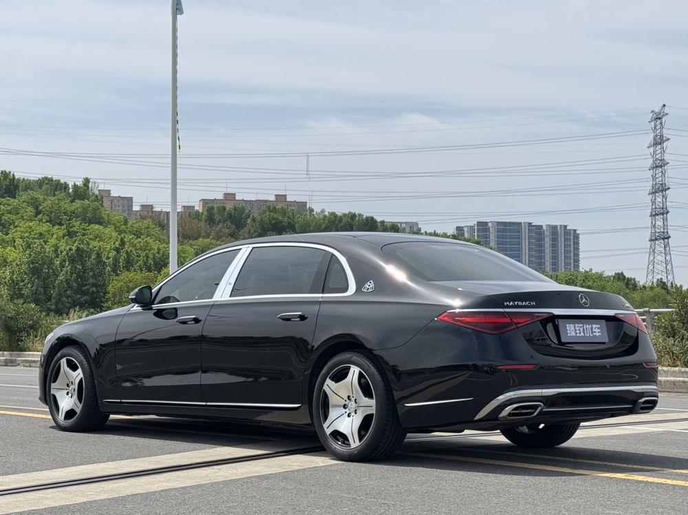Mercedes-Benz Maybach S-Class