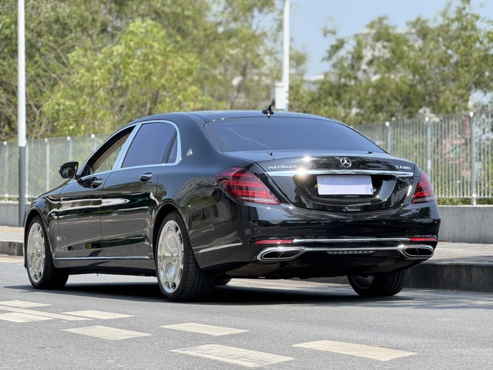 Mercedes-Benz Maybach S-Class