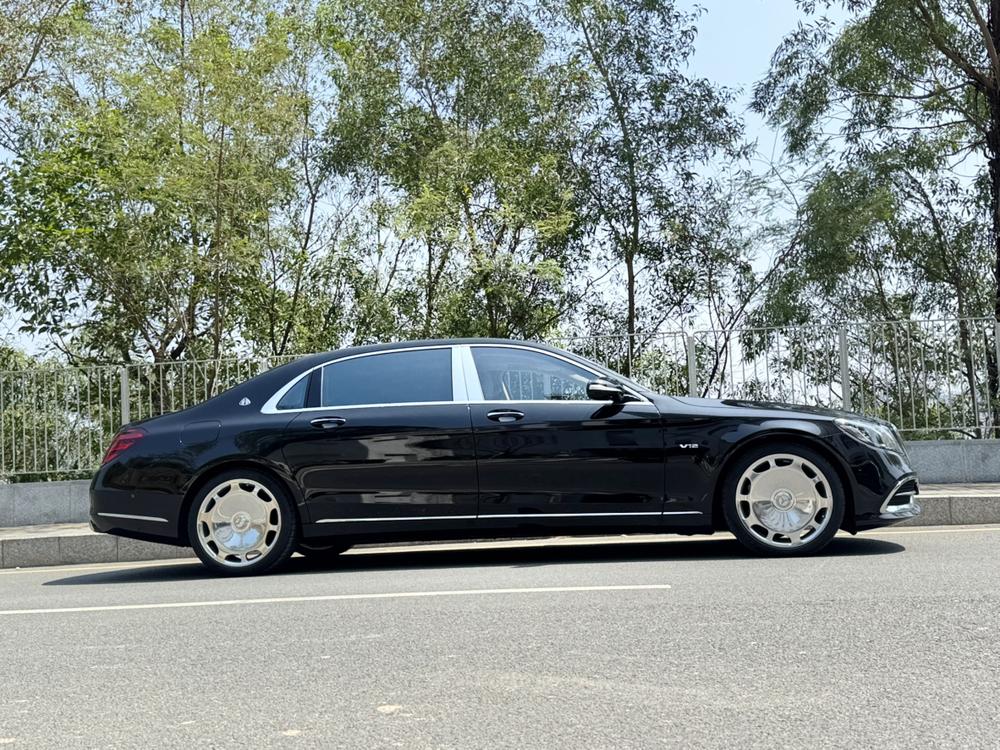 Mercedes-Benz Maybach S-Class