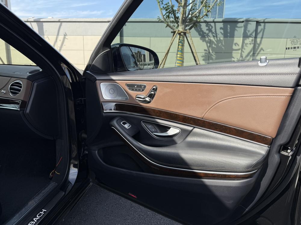 Mercedes-Benz Maybach S-Class