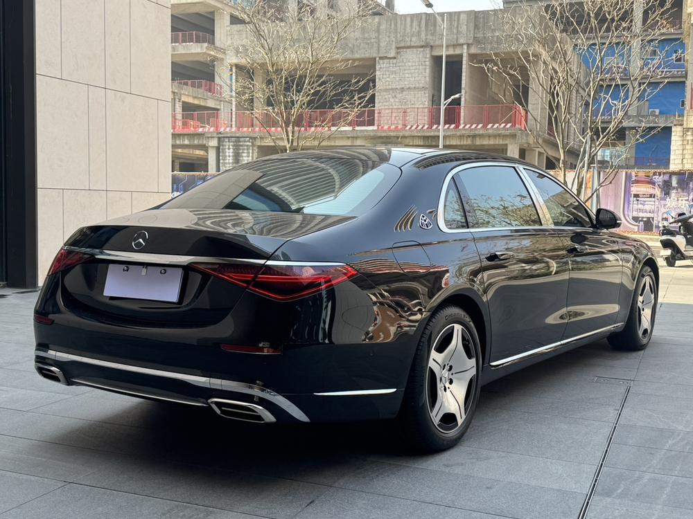 Mercedes-Benz Maybach S-Class