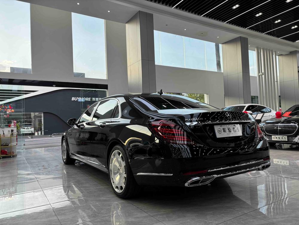 Mercedes-Benz Maybach S-Class