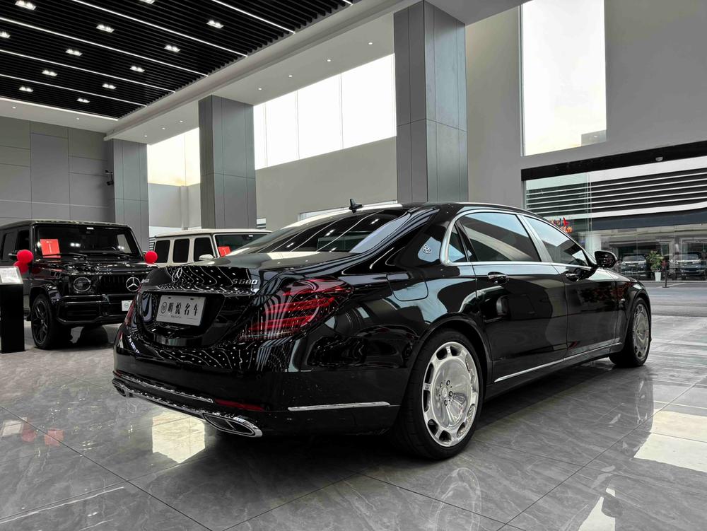 Mercedes-Benz Maybach S-Class