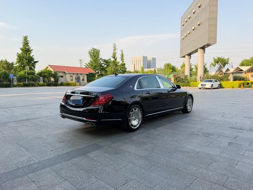 Mercedes-Benz Maybach S-Class