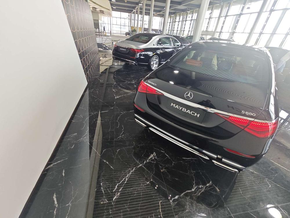 Mercedes-Benz Maybach S-Class