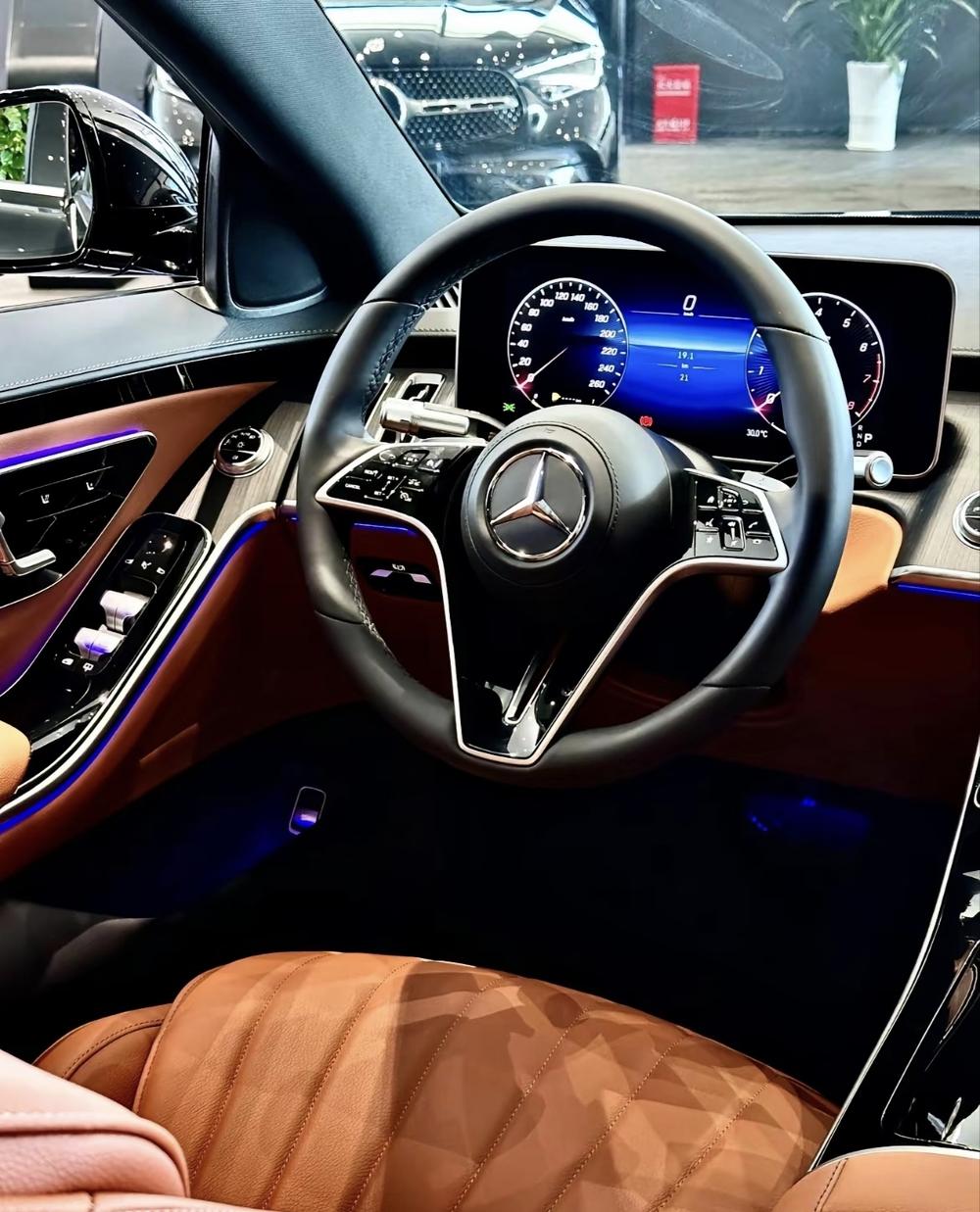 Mercedes-Benz Maybach S-Class
